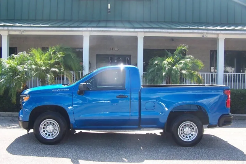 2022 Chevrolet Silverado 1500 Work Truck photo 1