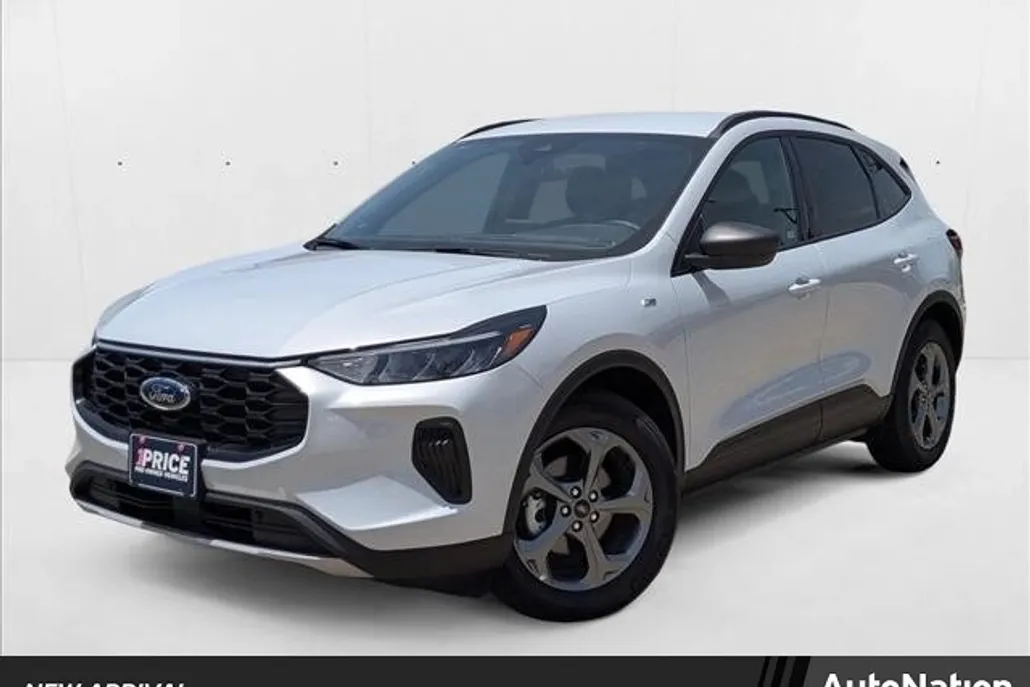 2025 Ford Escape ST-Line photo 1
