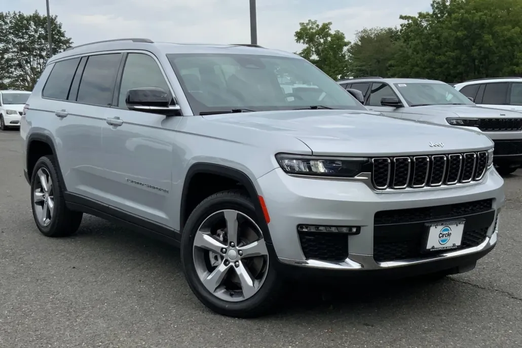 2022 Jeep Grand Cherokee Limited photo 1