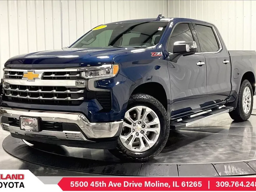 2022 Chevrolet Silverado 1500 LTZ photo 1