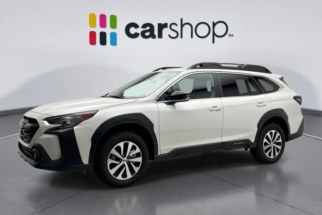 2025 Subaru Outback Premium photo 1