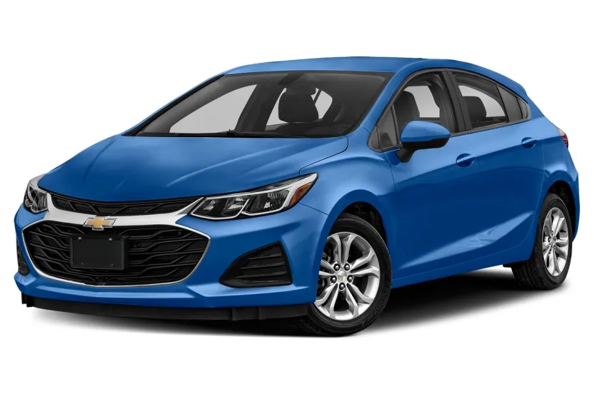 2019 Chevrolet Cruze LT photo 1