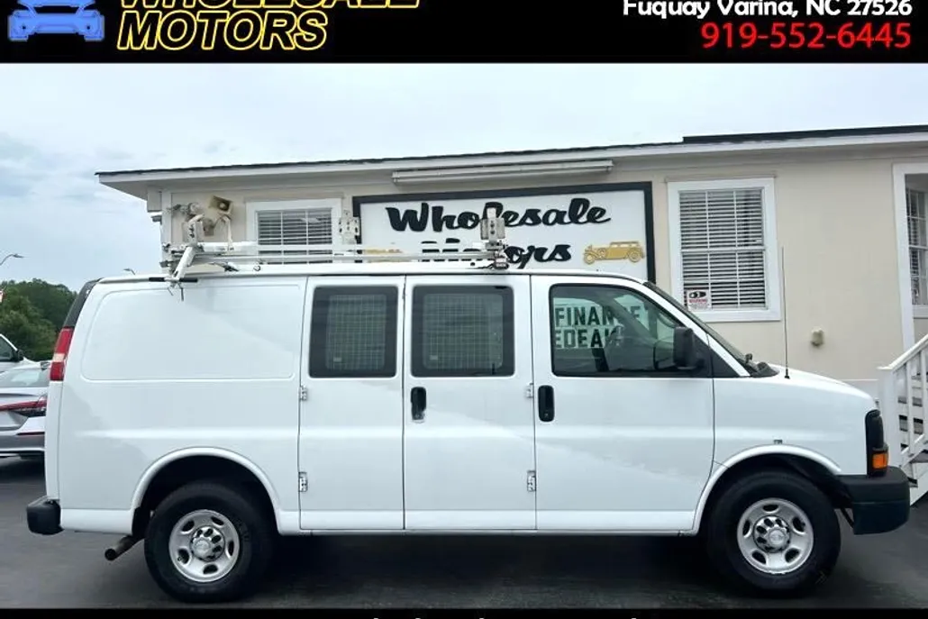 2015 Chevrolet Express 2500 Cargo photo 1