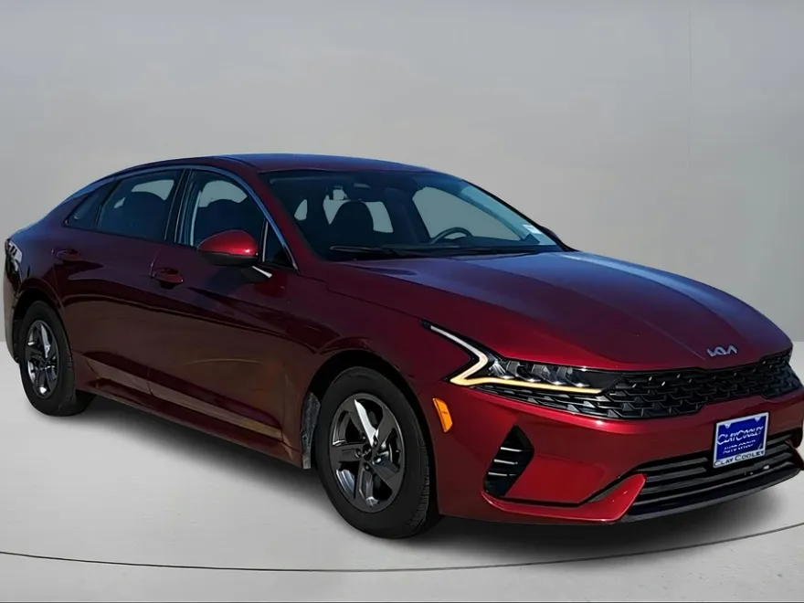 2023 Kia K5 LXS photo 1