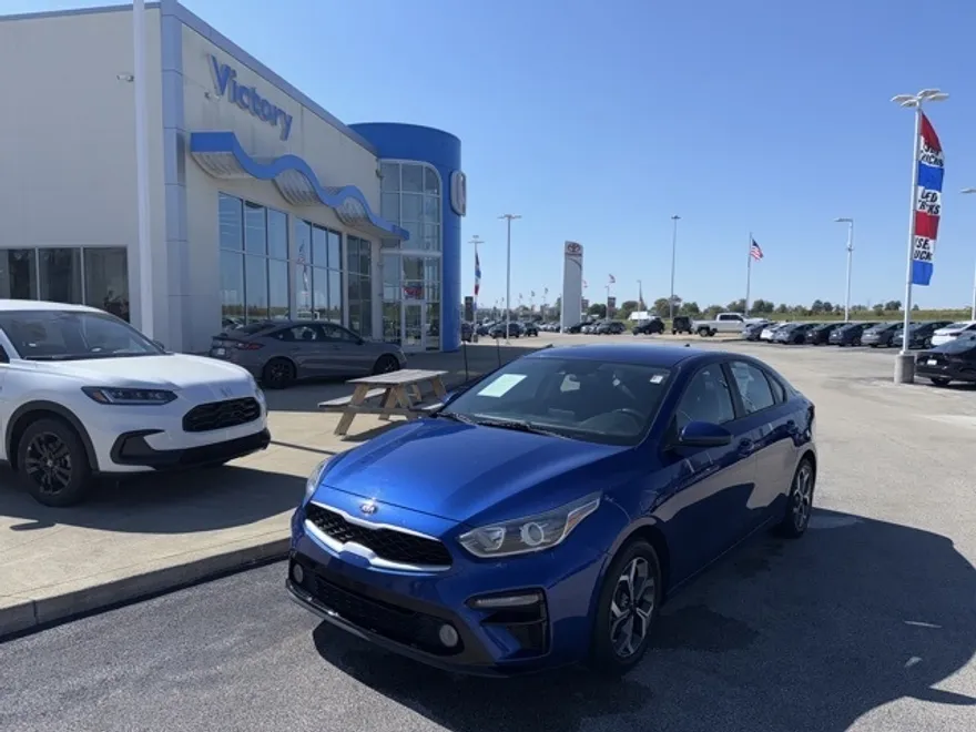 2019 Kia Forte LXS photo 1