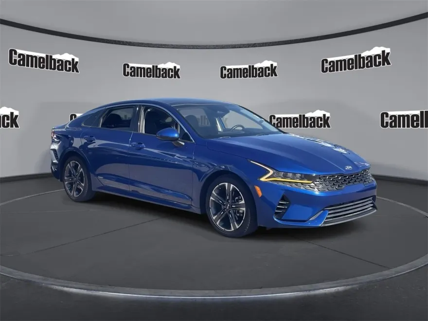 2021 Kia K5 EX photo 1