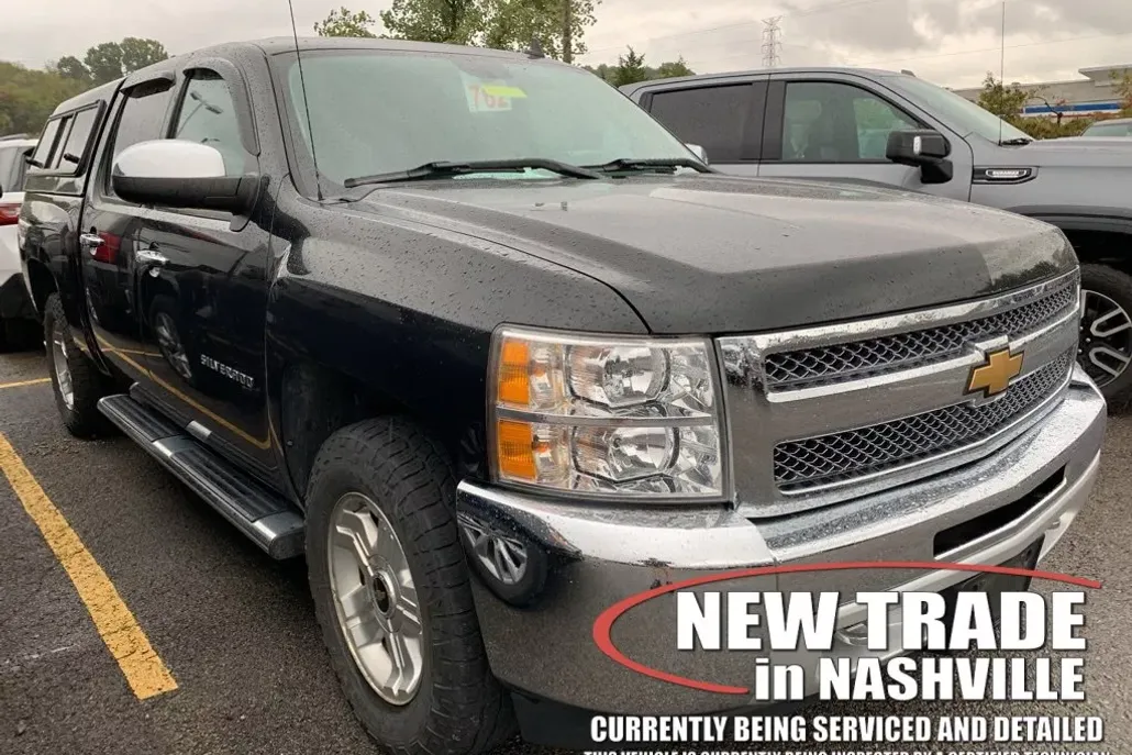 2012 Chevrolet Silverado 1500 LT photo 1
