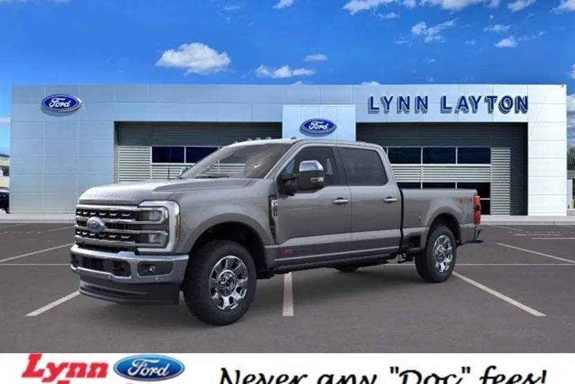 2026 Ford F-250 Lariat photo 1