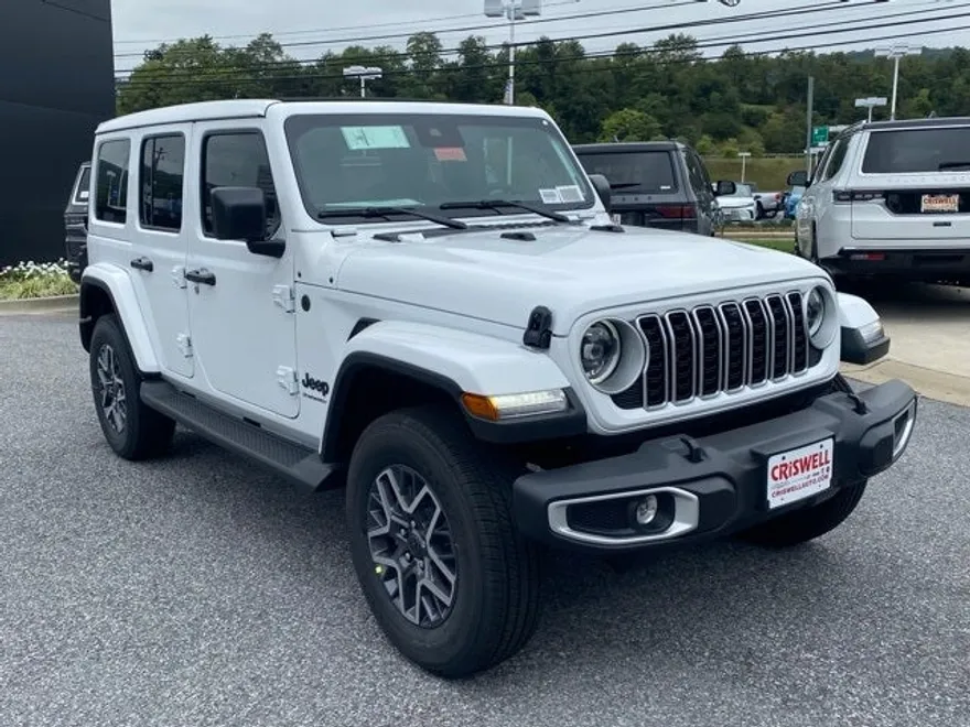 2025 Jeep Wrangler Sahara photo 1