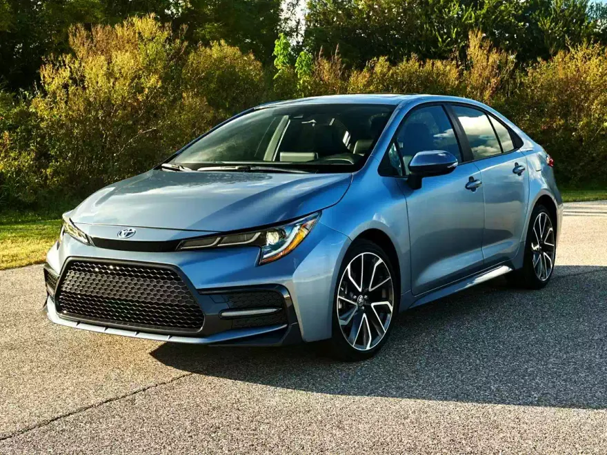 2022 Toyota Corolla LE photo 1