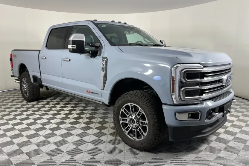 2024 Ford F-350 Limited photo 1