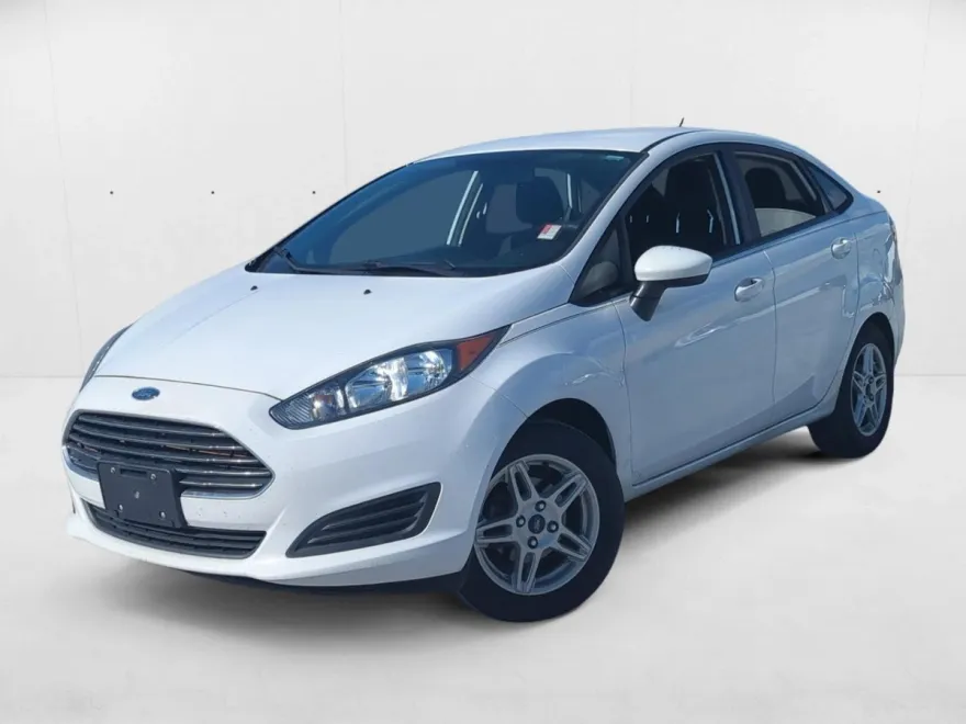 2017 Ford Fiesta SE photo 1