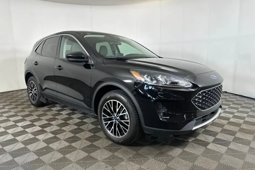 2021 Ford Escape SE photo 1