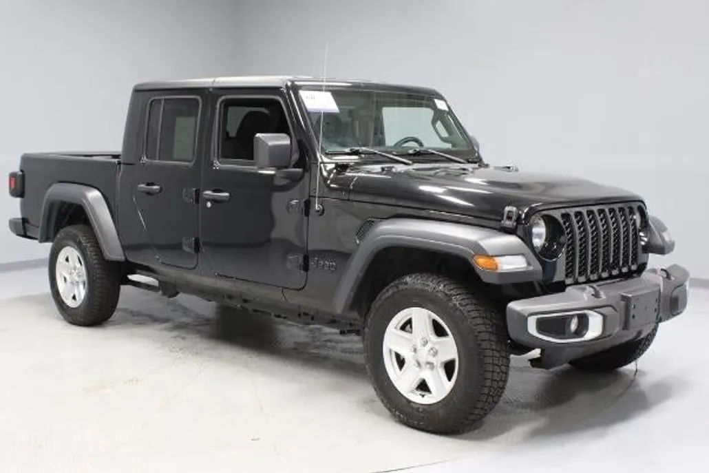 2023 Jeep Gladiator Sport photo 1
