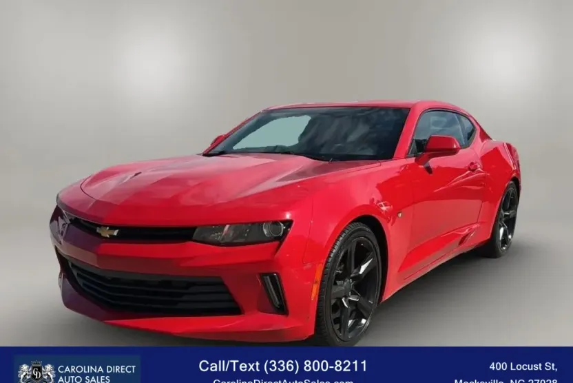 2017 Chevrolet Camaro Coupe photo 1