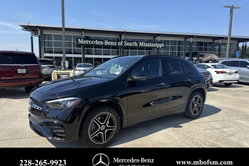 2025 Mercedes Benz GLA 250 photo 1
