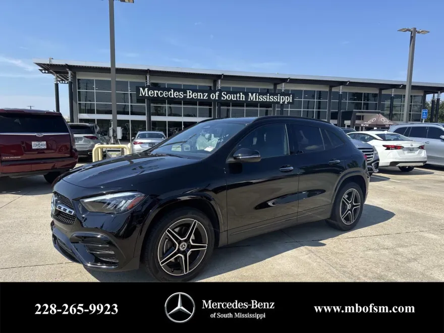 2025 Mercedes Benz GLA 250 photo 1