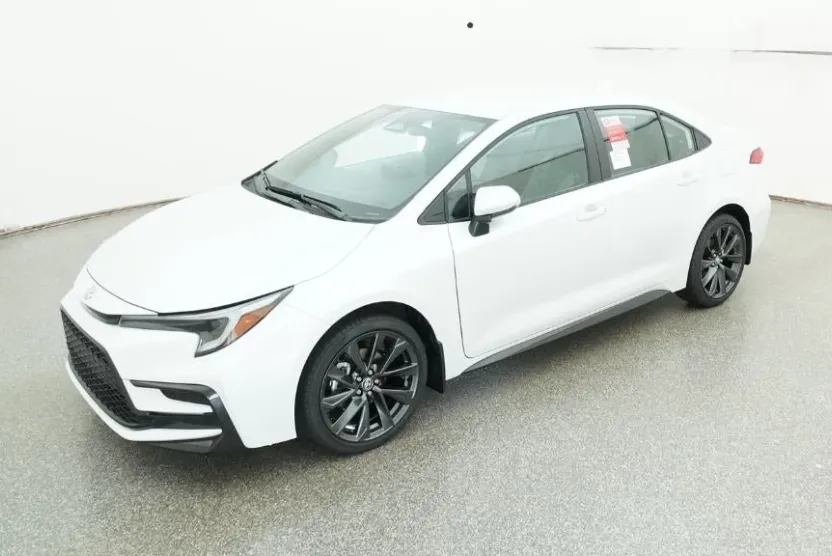 2025 Toyota Corolla SE photo 1