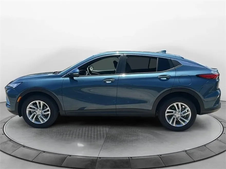 2025 Buick Envista Preferred photo 1