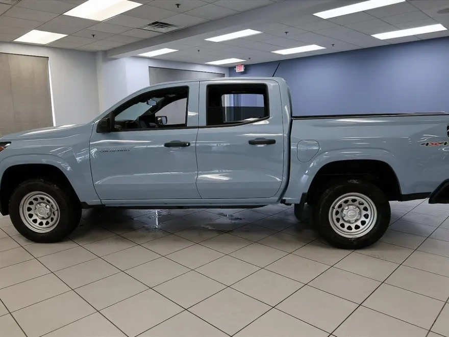 2026 Chevrolet Colorado Work Truck photo 1