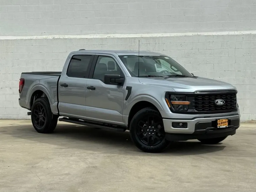 2025 Ford F-150 STX photo 1