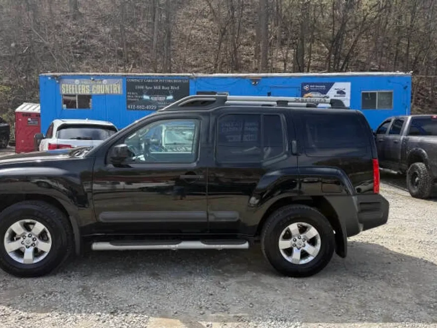 2013 Nissan Xterra S photo 1