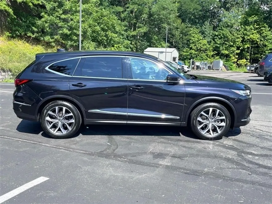 2023 Acura MDX Technology SH-AWD photo 1