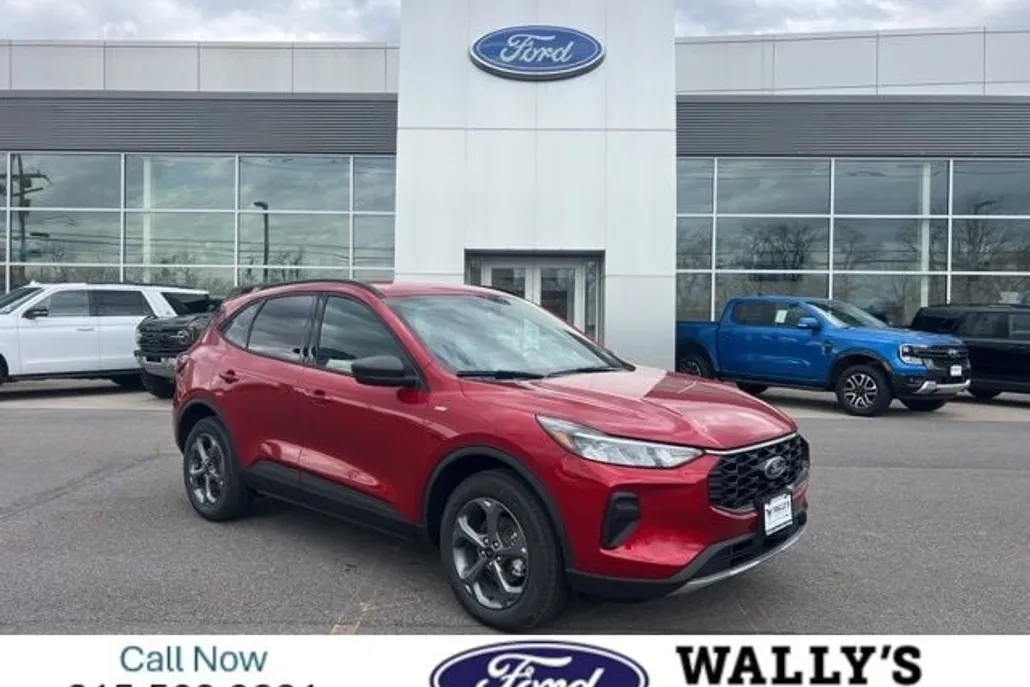 2025 Ford Escape ST-Line photo 1