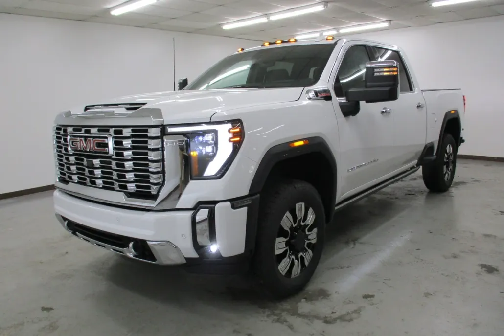 2025 Gmc Sierra 2500 HD Denali photo 1
