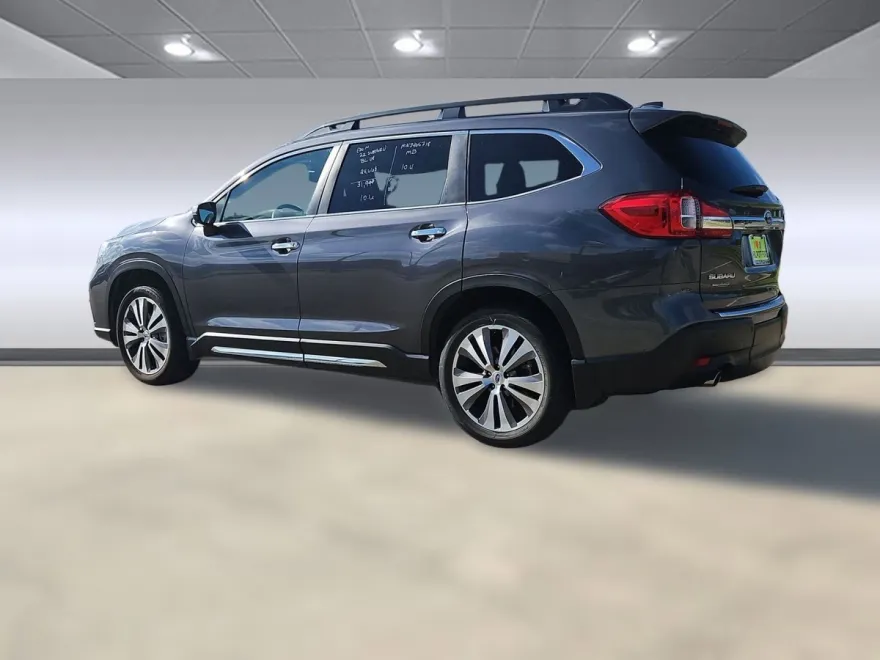 2022 Subaru Ascent Touring photo 1