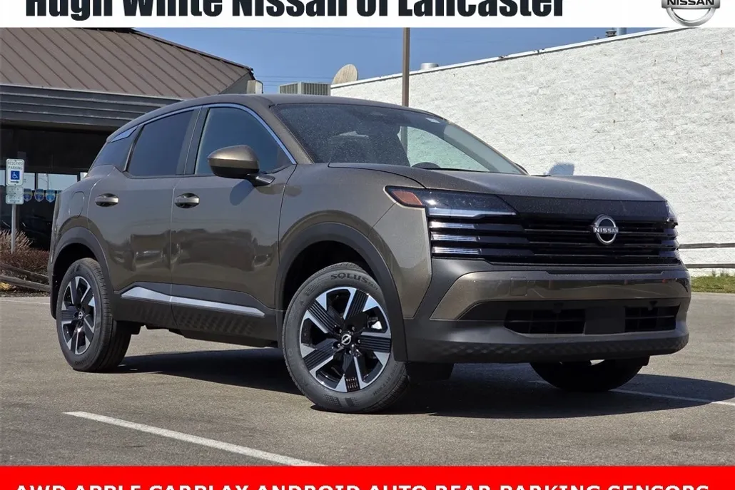 2025 Nissan Kicks SV photo 1