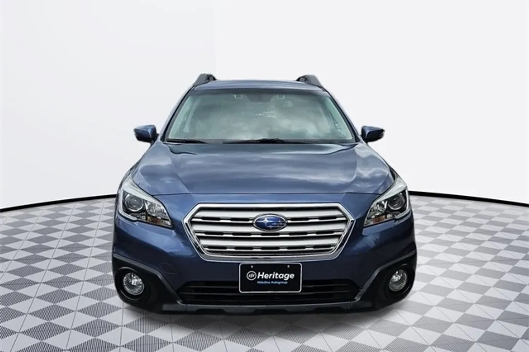 2017 Subaru Outback 2.5i Premium photo 1