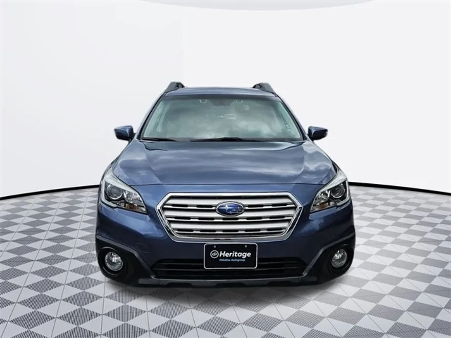 2017 Subaru Outback 2.5i Premium photo 1