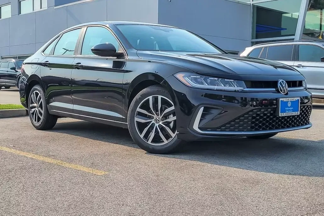 2025 Volkswagen Jetta 1.5T SE photo 1