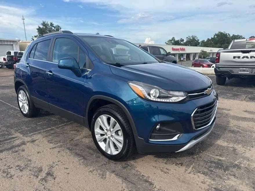 2020 Chevrolet Trax Premier photo 1