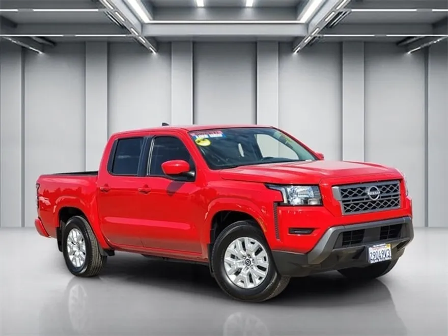 2023 Nissan Frontier SV photo 1