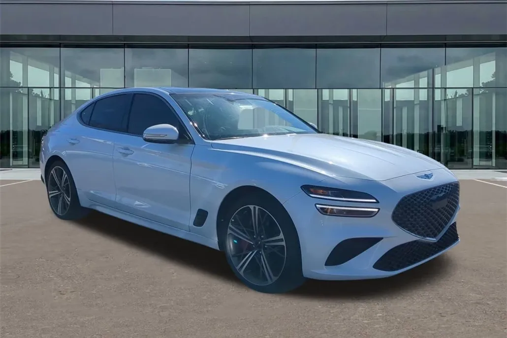 2025 Genesis G70 3.3T Sport Advanced photo 1