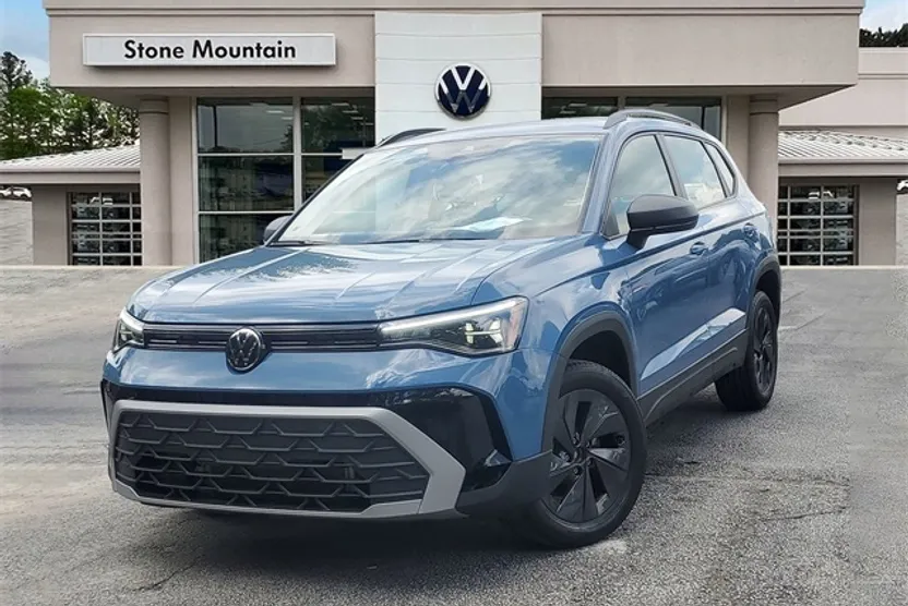 2025 Volkswagen Taos S photo 1
