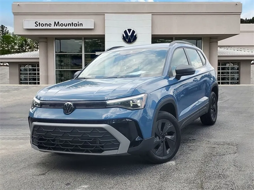 2025 Volkswagen Taos S photo 1