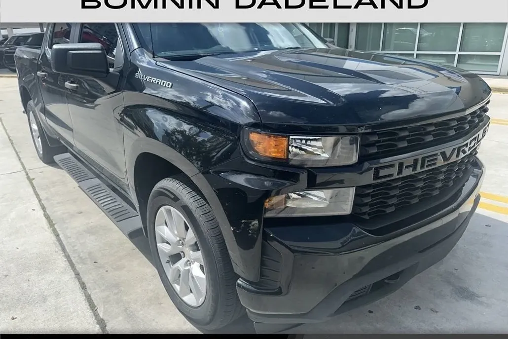 2021 Chevrolet Silverado 1500 Custom photo 1