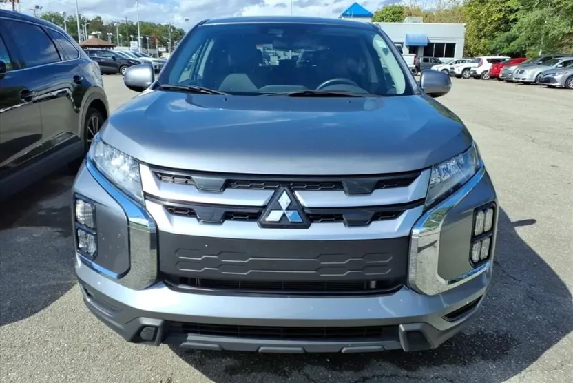 2024 Mitsubishi Outlander Sport S photo 1
