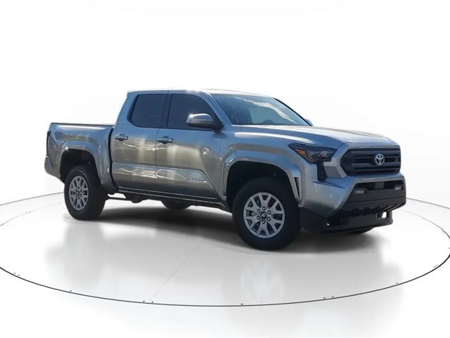 2024 Toyota Tacoma SR5 photo 1