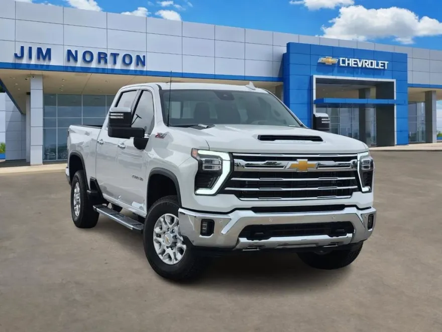 2025 Chevrolet Silverado 2500HD LTZ photo 1