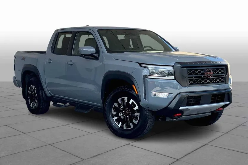 2024 Nissan Frontier PRO-4X Crew Cab photo 1