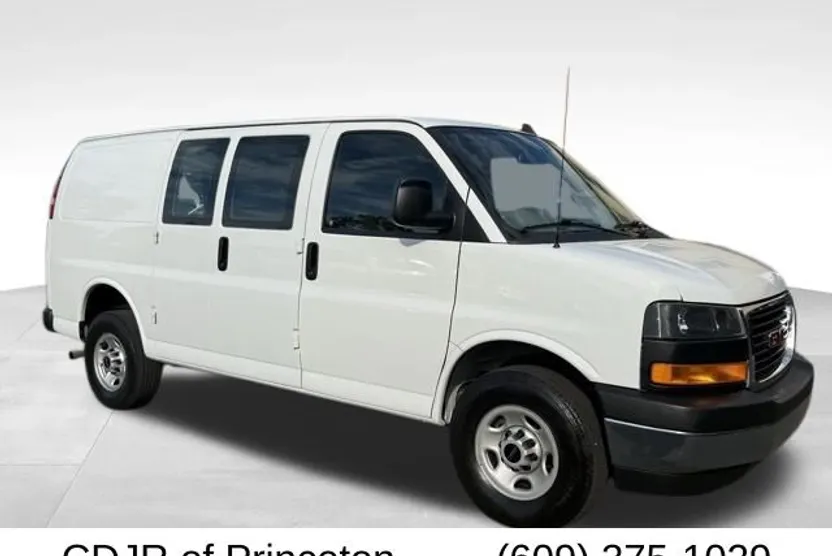 2023 Gmc Savana 2500 Cargo photo 1