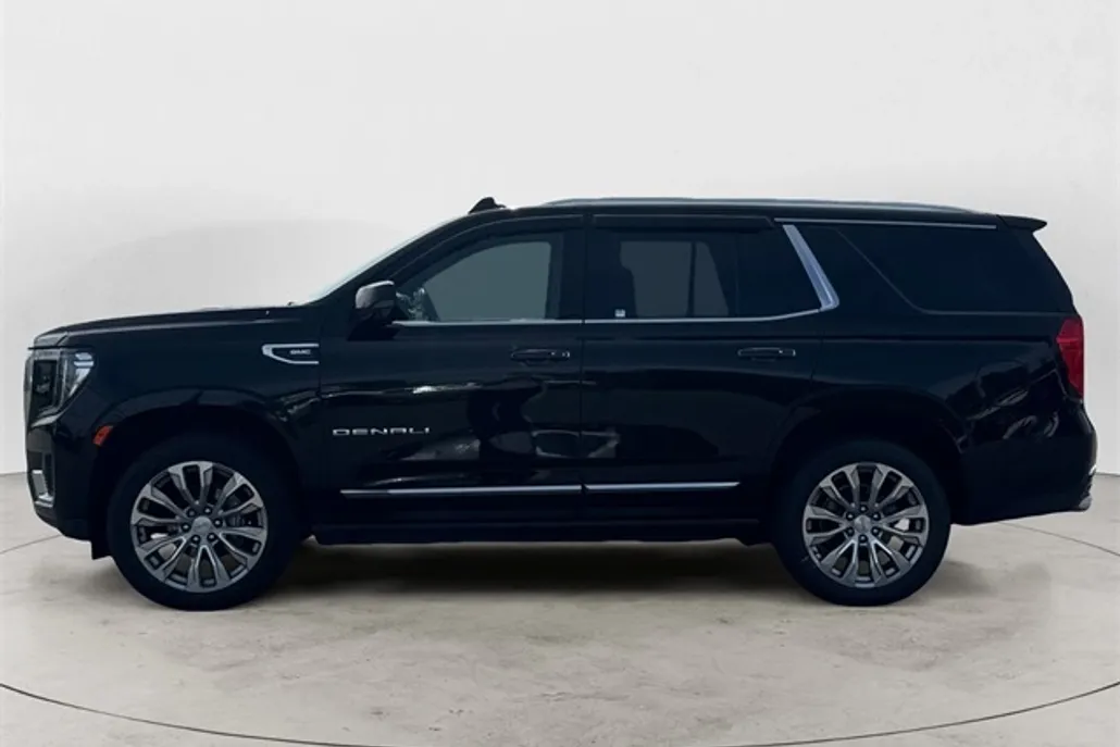 2022 Gmc Yukon Denali photo 1