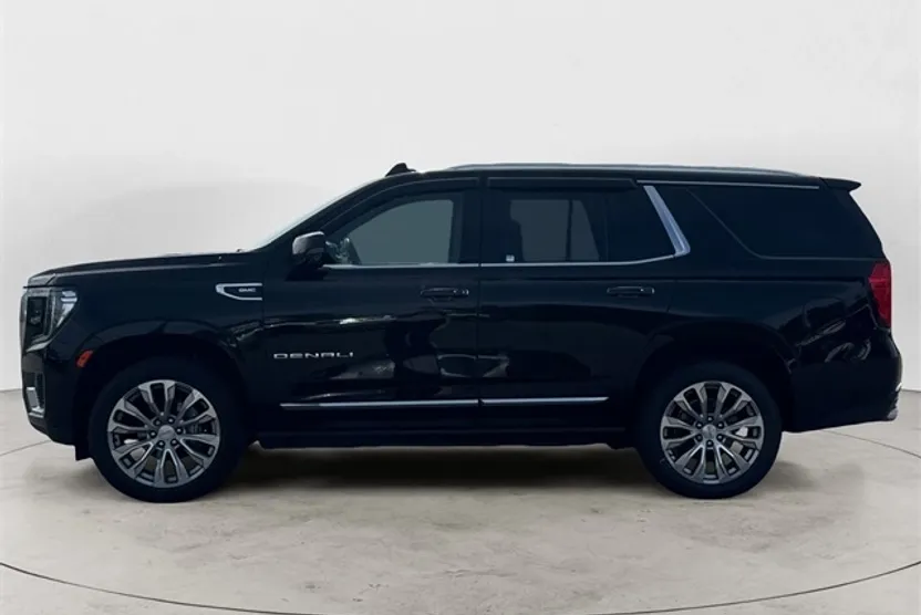 2022 Gmc Yukon Denali photo 1