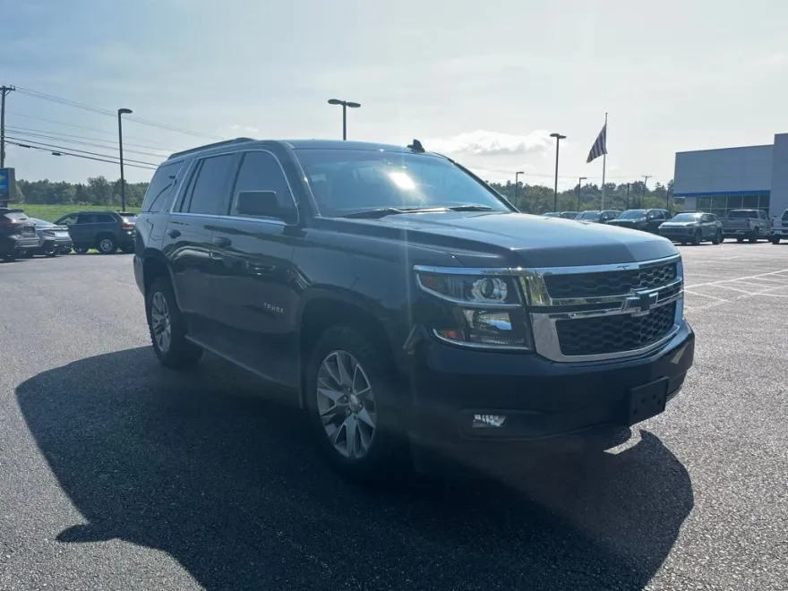 2020 Chevrolet Tahoe LT photo 1