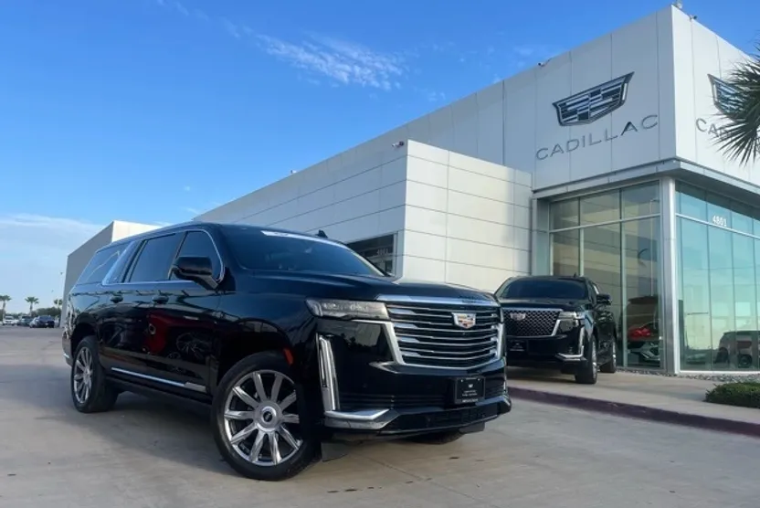 2022 Cadillac Escalade ESV Premium Luxury Platinum photo 1