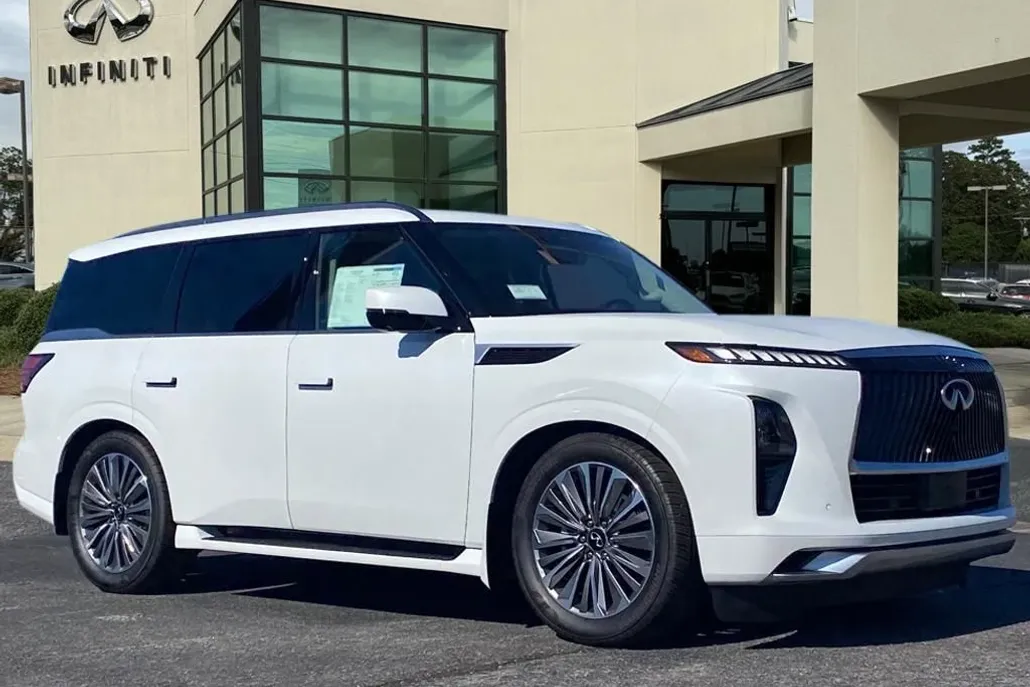 2025 Infiniti QX80 Sensory photo 1